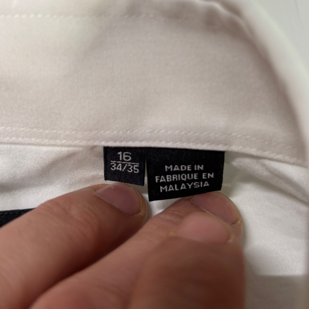 BOSS Sharp Fit Dress Shirts Lot of 2 Blue & White Size 16 34/35 - Picture 8 of 11